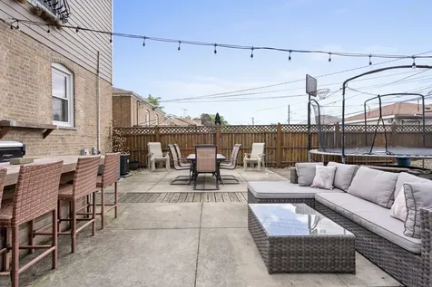 3537 Harvey Avenue Berwyn IL 60402