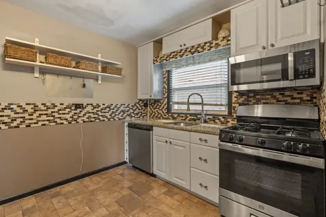 3537 Harvey Avenue Berwyn IL 60402