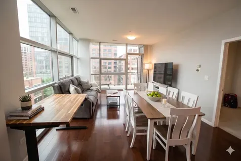 225 South Sangamon Street Chicago IL 60607