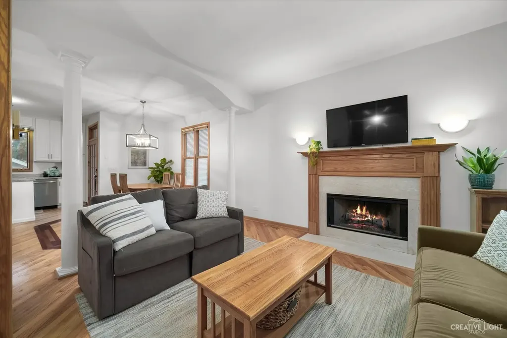 320 North Wright Street Naperville IL 60540