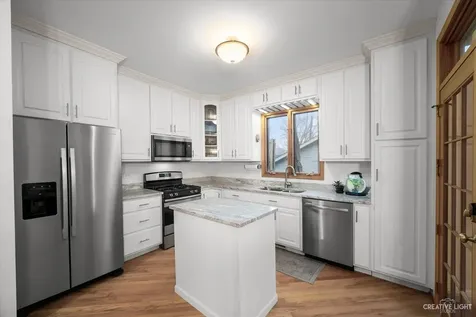 320 North Wright Street Naperville IL 60540