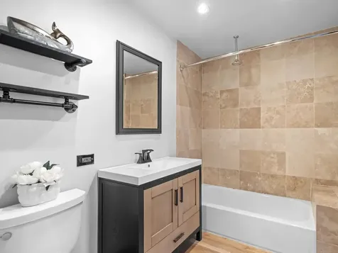 331 South Peoria Street Chicago IL 60607