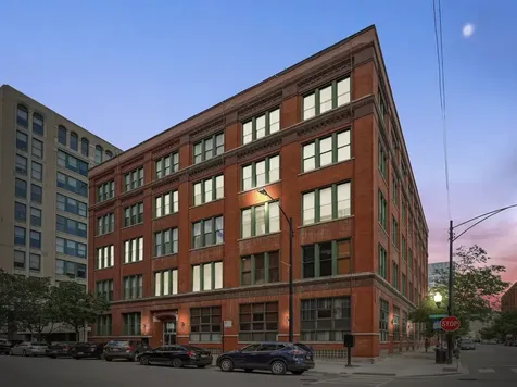 331 South Peoria Street Chicago IL 60607