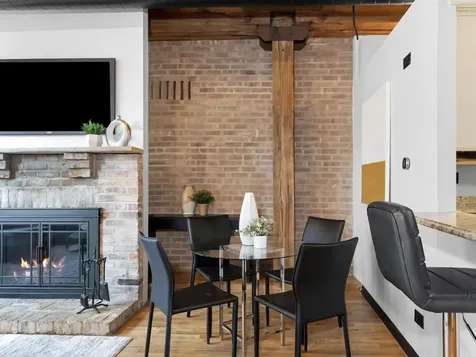 331 South Peoria Street Chicago IL 60607