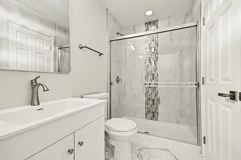 1312 West Oakmont Road Hoffman Estates IL 60169