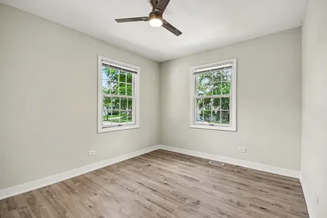 1312 West Oakmont Road Hoffman Estates IL 60169