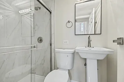 1312 West Oakmont Road Hoffman Estates IL 60169