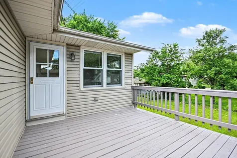 1312 West Oakmont Road Hoffman Estates IL 60169