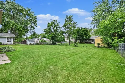 1312 West Oakmont Road Hoffman Estates IL 60169
