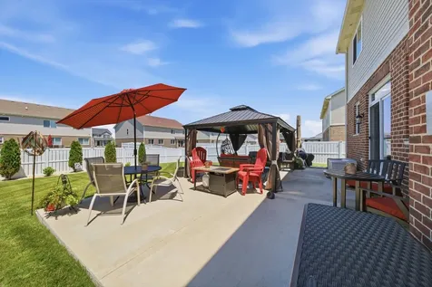 2236 Bilstone Drive Lynwood IL 60411