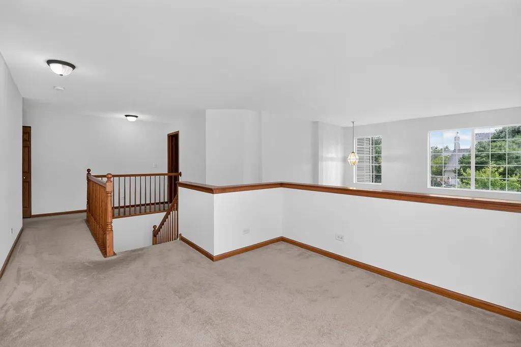 2120 Grand Pointe Trail Aurora IL 60504