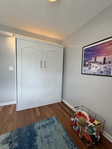 1355 North Sandburg Terrace Chicago IL 60610