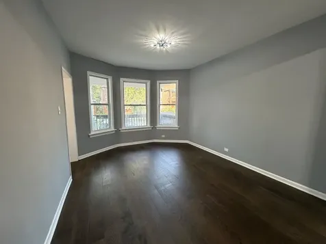6922 South Rockwell Street Chicago IL 60629