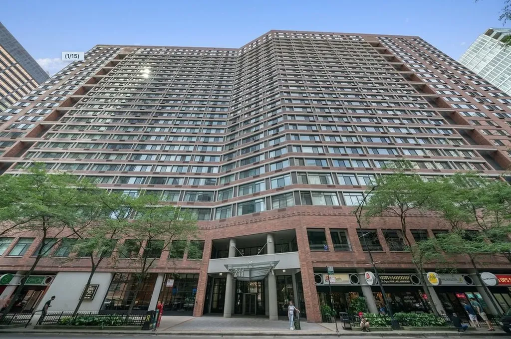 211 East Ohio Street Chicago IL 60611
