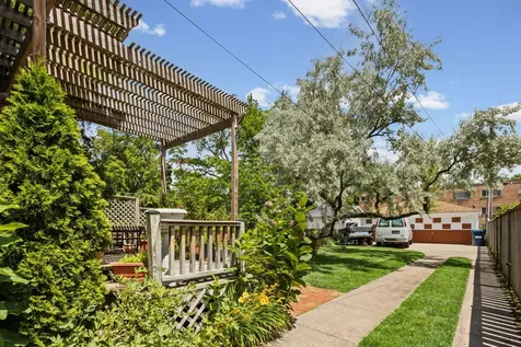 614 North Humphrey Avenue Oak Park IL 60302