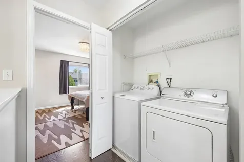 673 East Fountainview Drive Mundelein IL 60060