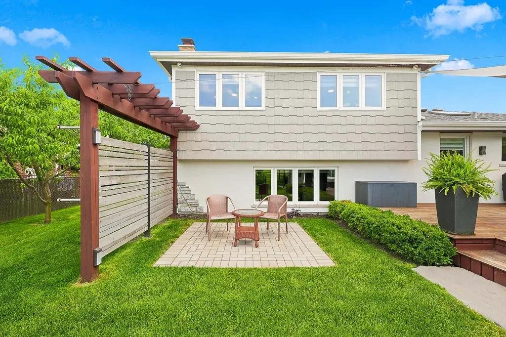 1140 68TH Street Downers Grove IL 60516