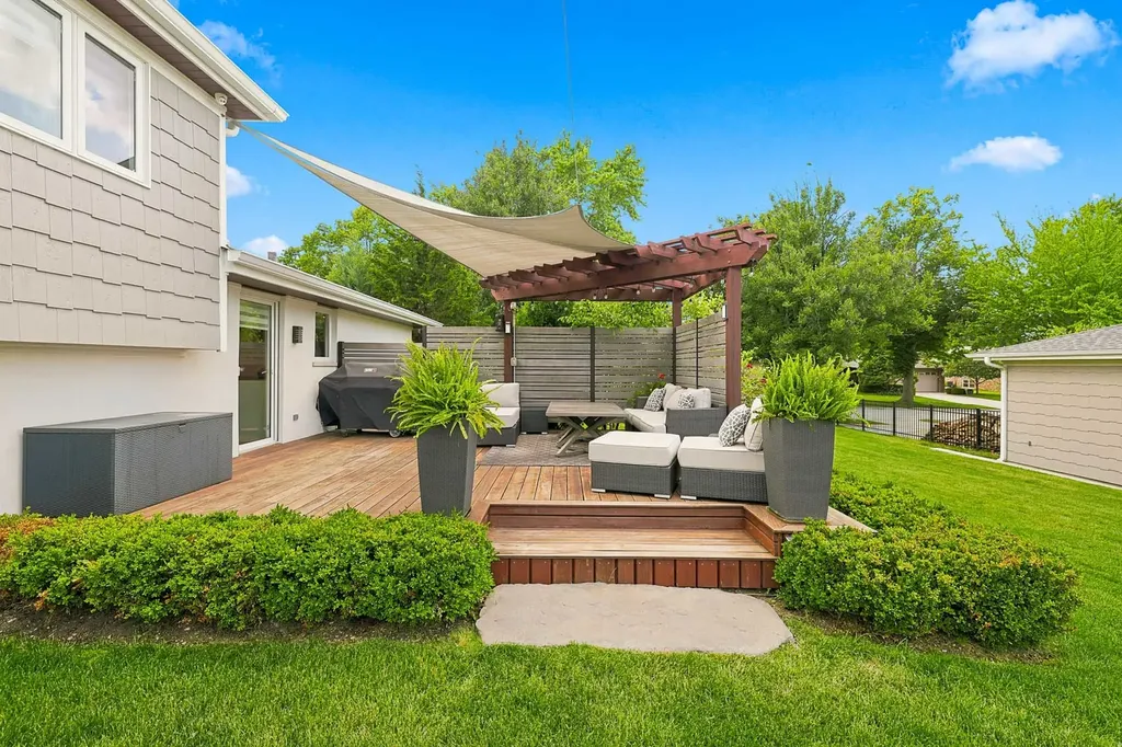 1140 68TH Street Downers Grove IL 60516