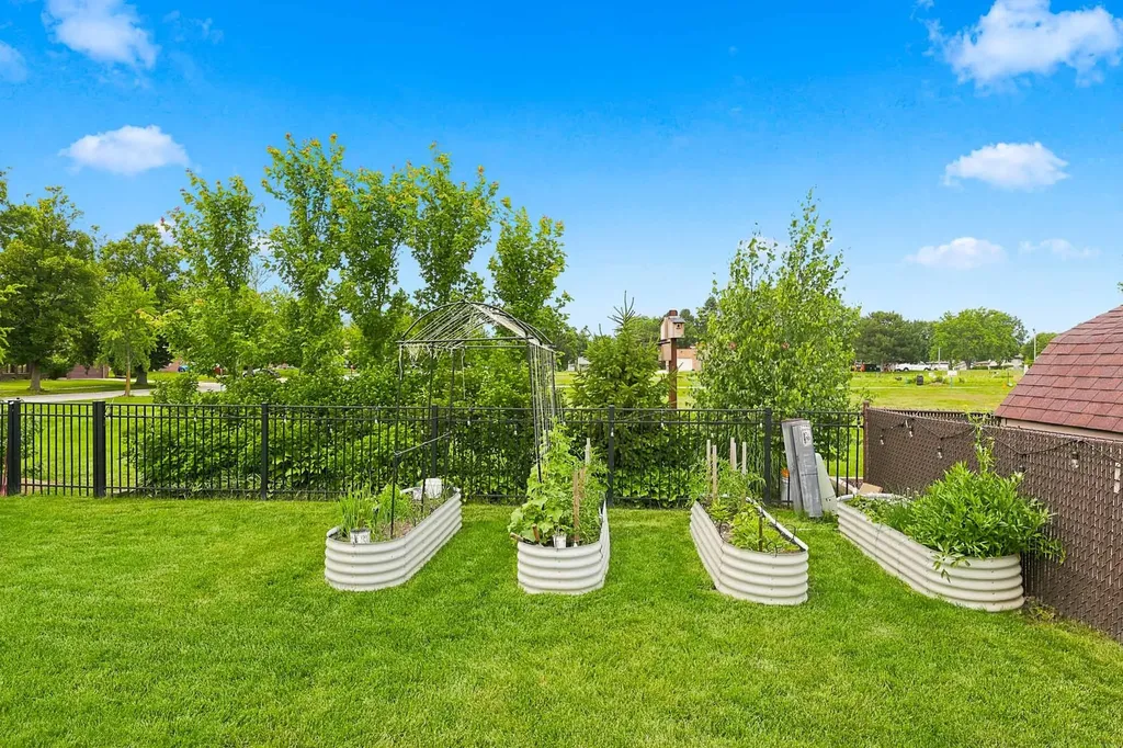 1140 68TH Street Downers Grove IL 60516