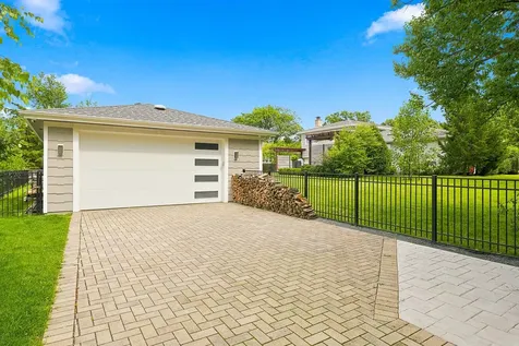 1140 68TH Street Downers Grove IL 60516
