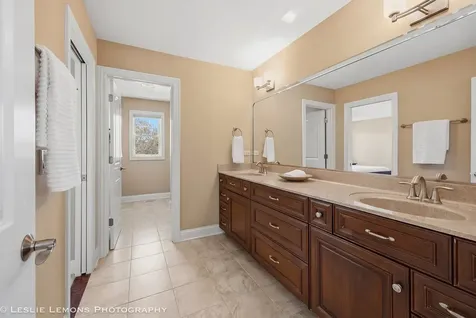 1411 Hatchwood Court Naperville IL 60565