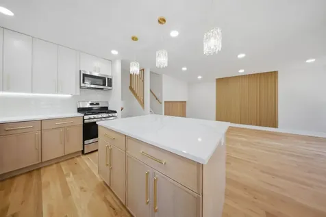 16801 90TH Avenue Orland Hills IL 60487