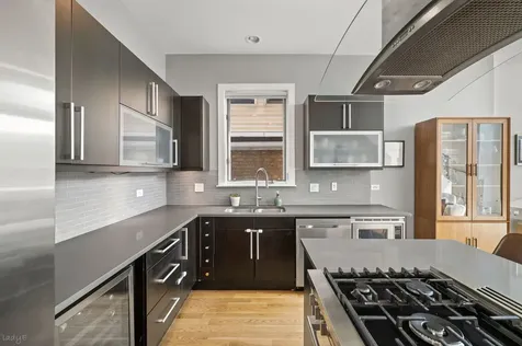 2047 North Leavitt Street Chicago IL 60647