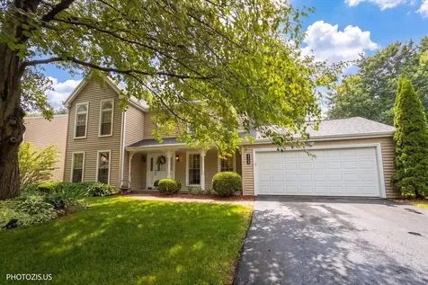 2205 Riverlea Circle Naperville IL 60565