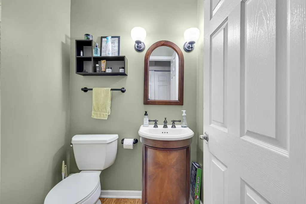5 Oriole Court Woodridge IL 60517