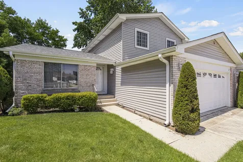 5 Oriole Court Woodridge IL 60517