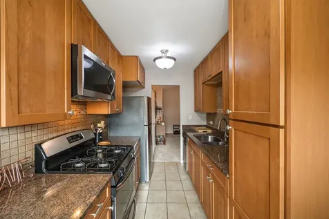611 Hapsfield Lane Buffalo Grove IL 60089