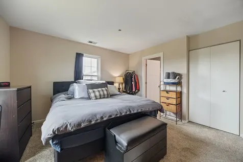 611 Hapsfield Lane Buffalo Grove IL 60089