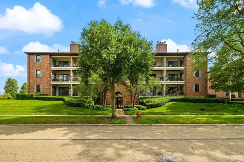 611 Hapsfield Lane Buffalo Grove IL 60089