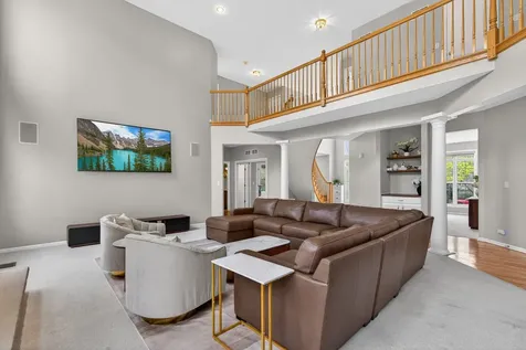 484 West Haleys Hill Court Palatine IL 60074