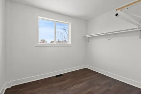 7811 South Honore Street Chicago IL 60620