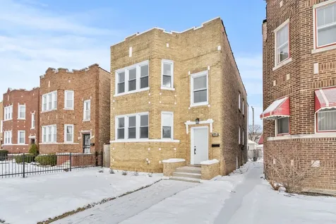 7811 South Honore Street Chicago IL 60620
