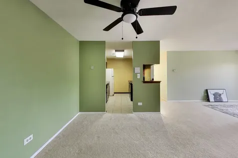 1440 Stonebridge Circle Wheaton IL 60189