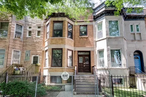 3554 North Wilton Avenue Chicago IL 60657