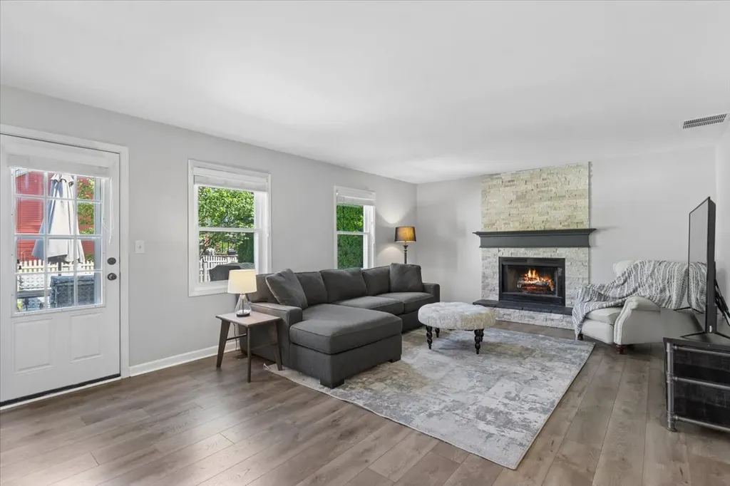 4511 Fieldcrest Court Plainfield IL 60586