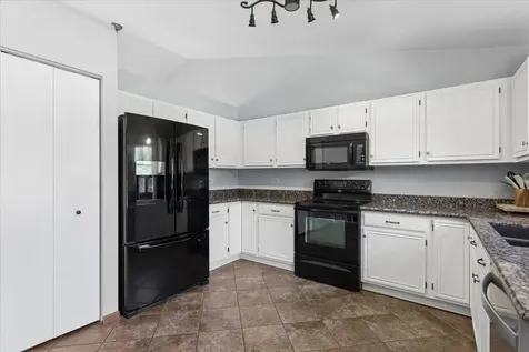 4511 Fieldcrest Court Plainfield IL 60586