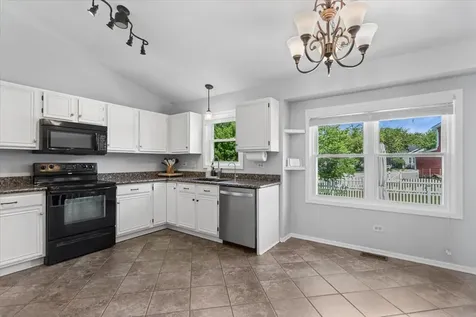 4511 Fieldcrest Court Plainfield IL 60586