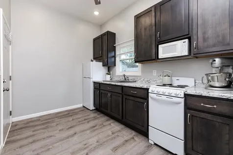 101 East 4th Street El Paso IL 61738