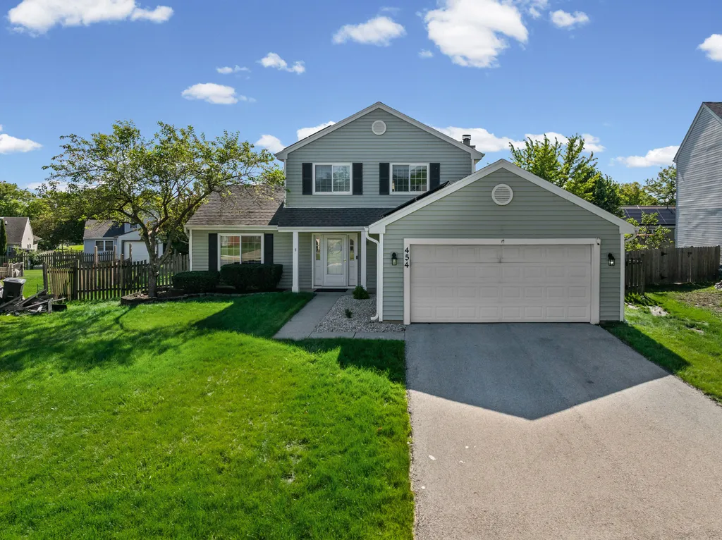 454 Danbury Drive Carol Stream IL 60188