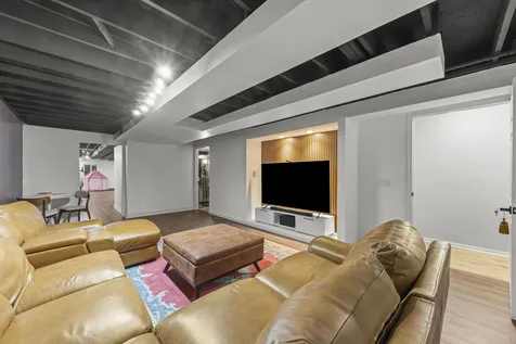 919 Abbey Court Sugar Grove IL 60554