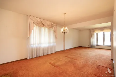 9525 South Kolin Avenue Oak Lawn IL 60453