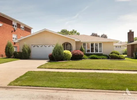 9525 South Kolin Avenue Oak Lawn IL 60453