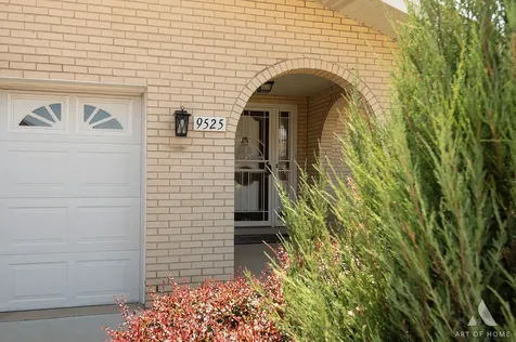 9525 South Kolin Avenue Oak Lawn IL 60453