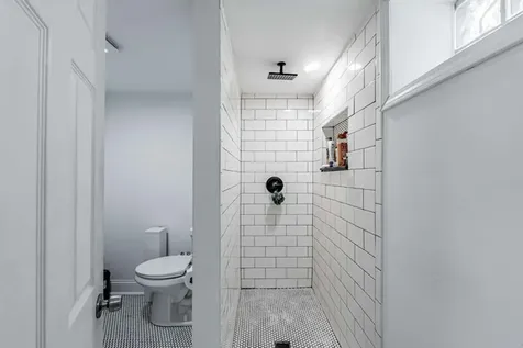 5227 South Neenah Avenue Chicago IL 60638