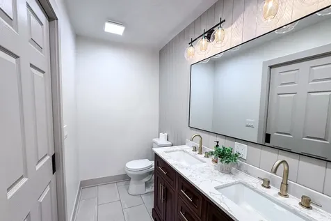 129 Monument Avenue Barrington IL 60010