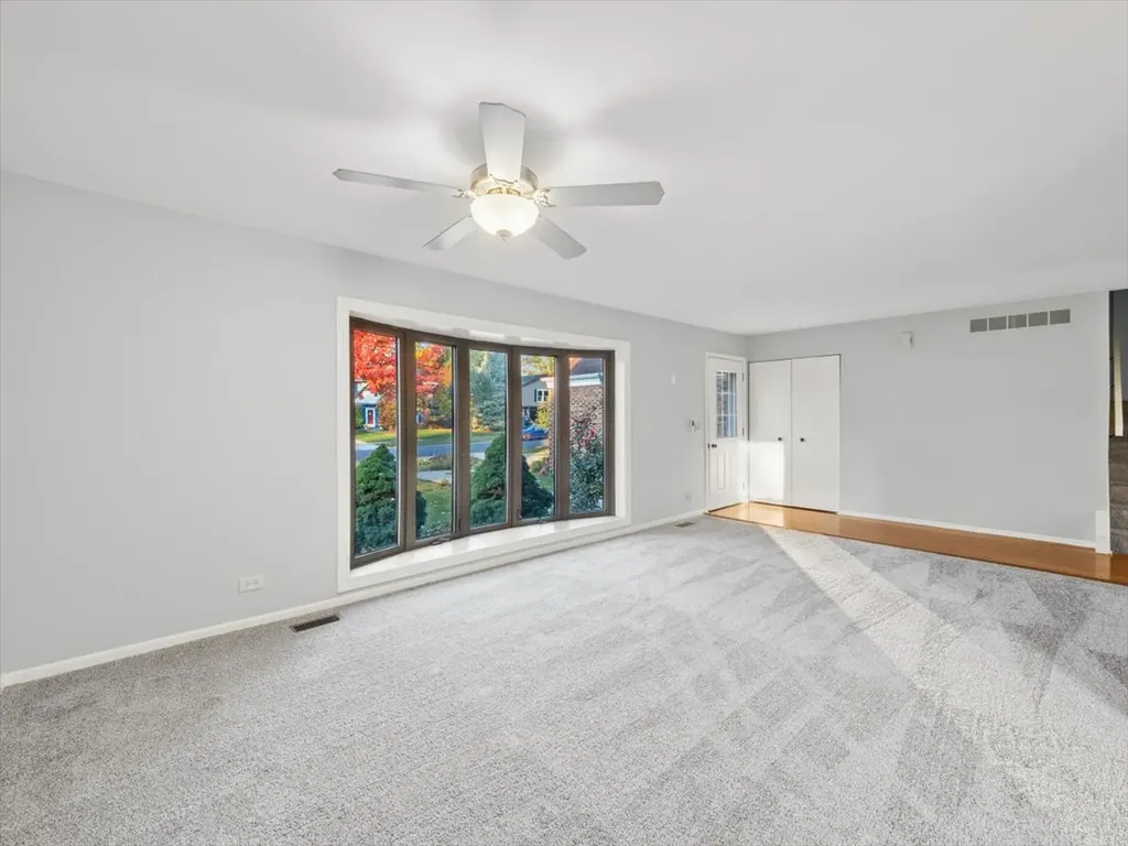 122 Encina Drive Naperville IL 60540